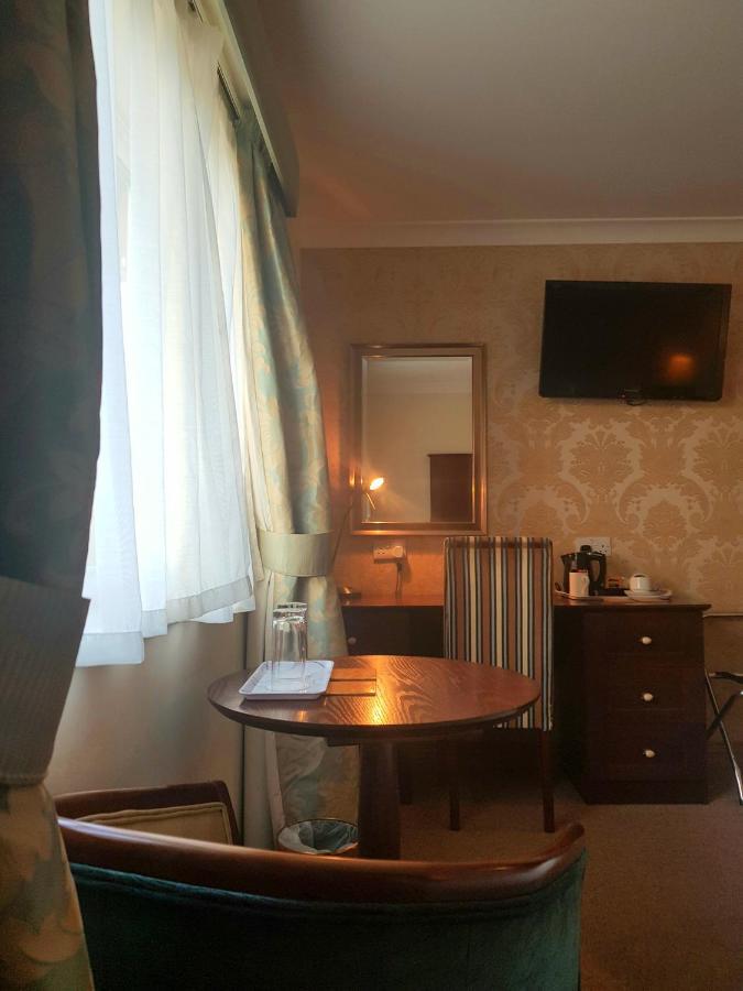 בארו אין פרנס The Chetwynde Hotel מראה חיצוני תמונה